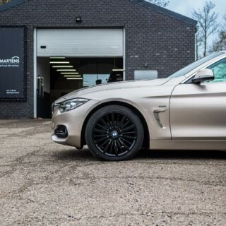 De zomerset van deze #bmw420i hersteld en voorzien van een glans zwarte poedercoat! 🔥

#cars #car #carsofinstagram #carporn #auto #carlifestyle #photography #supercars #ford #carswithoutlimits #automotive #jdm #instacar #turbo #carphotography #racing #luxury #m #supercar #instacars #garagemartens #hasselt #dimsport #chiptuning #tuning #bmw #bmw4series